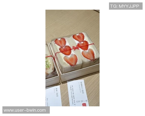 佩顿二世携手公益快闪活动免费发放食品杂货传递爱心温暖 佩顿二世携手公益快闪活动免费发放食品杂货传递爱心温暖