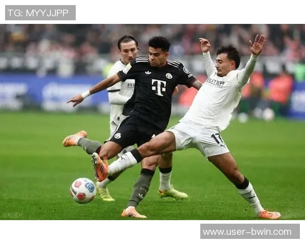 17岁卡尔社交媒体晒滑跪庆祝照德甲官方称联赛首球意义非凡 17岁卡尔社交媒体晒滑跪庆祝照德甲官方称联赛首球意义非凡