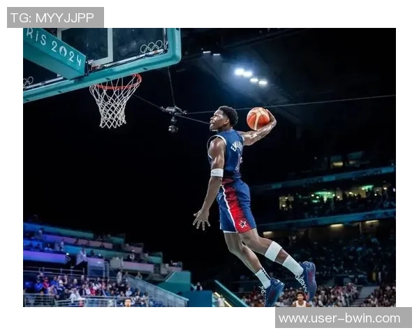 爱德华兹虽砍下30分5板却难救球队无力回天罚球表现出色8中7