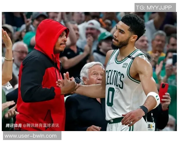 塔图姆热爱家乡与波士顿积极投身社区公益事业传递温暖